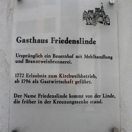Zur Friedenslinde Hotel *