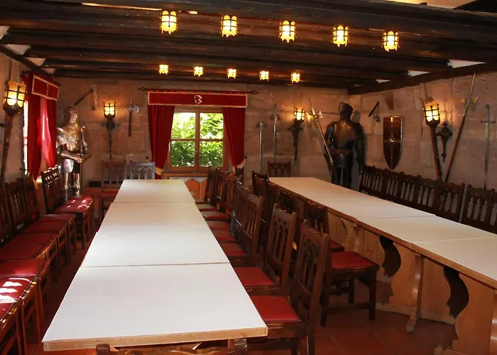 Zur Friedenslinde